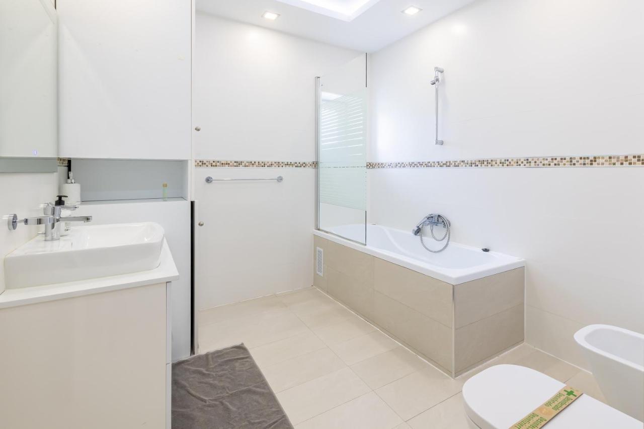 Fantastic Apartment Great Location Marbella Luaran gambar